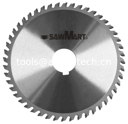 Lames de scie TCT pour couper les métaux non ferreux fournisseur